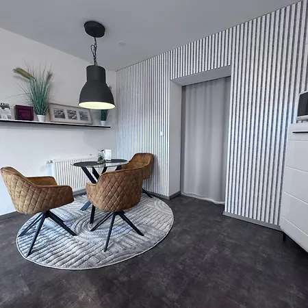Barrierefrei - 24std-check-in Kontaktlos - Kingsize Bed - W-lan - Parkplatz W 3 * Bückeburg